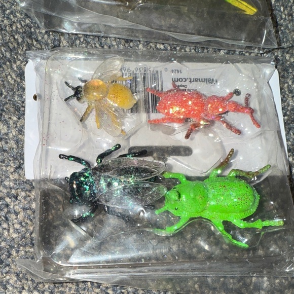 Colorful Insect Toy Set - Picture 3 of 3